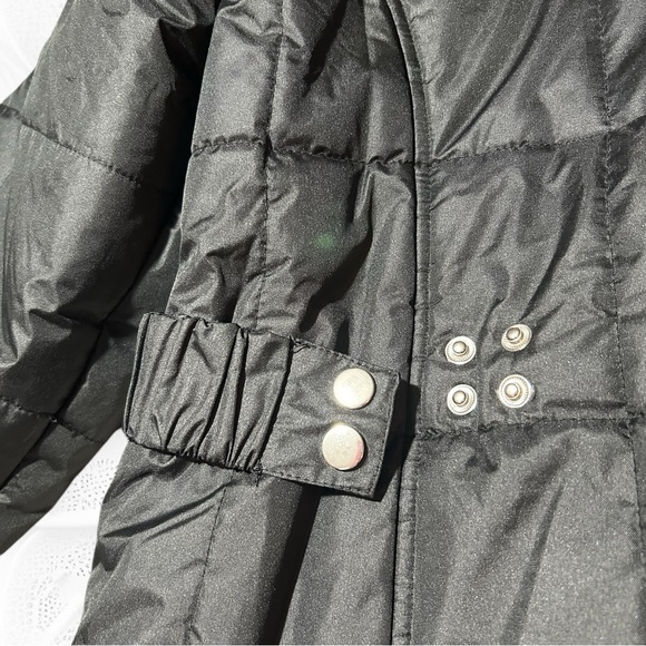 Women’s winter quilted long coat - Picture 9 of 16